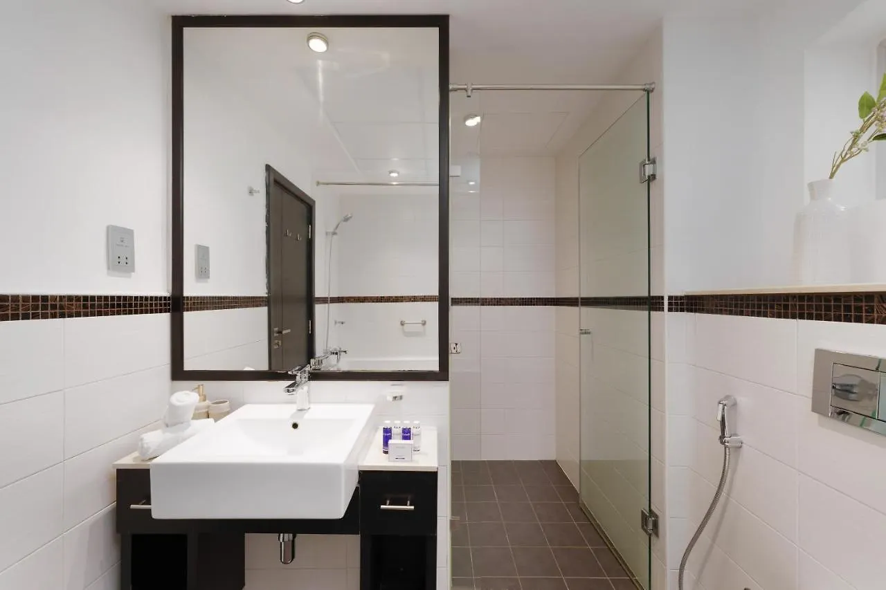 Apartamento Maison Privee - Bright & Trendy Apt Steps Away From Jbr Beach Dubái